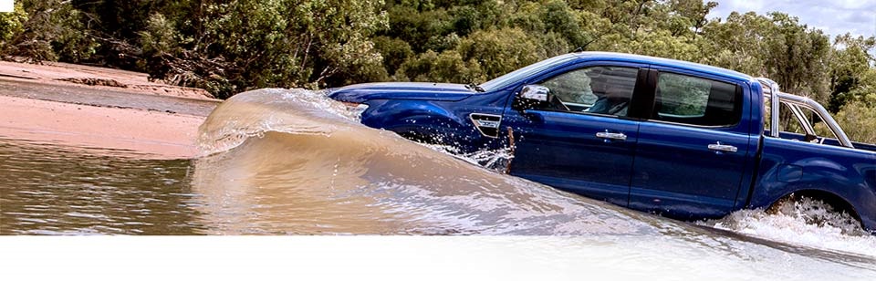 Khả năng lội nước của xe Ford Ranger 2014